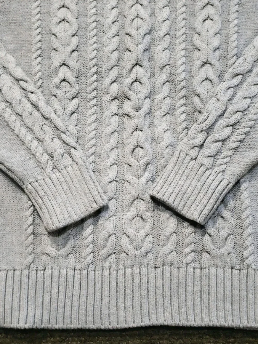 L.L. Bean Light Gray Fisherman Cable Knit Crew Sweater 100% Cotton.